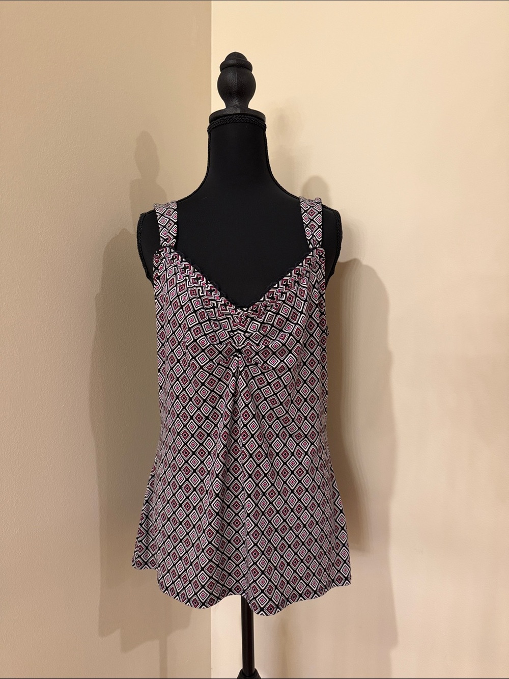 White House Black Market Pink and Black Geometric Twist-Front Camisole